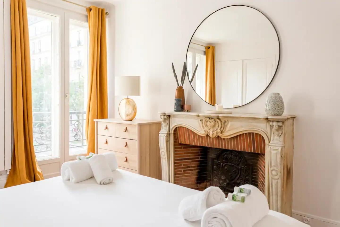 8P - 3Br Le Marais Spacious - Central - Historic Apt Parigi Esterno foto
