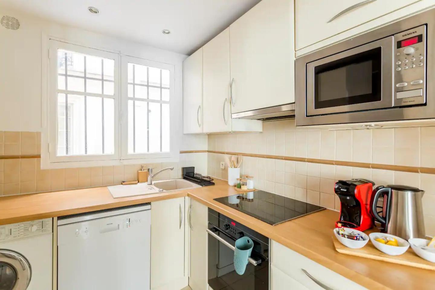 8P - 3Br Le Marais Spacious - Central - Historic Apt Parigi Esterno foto